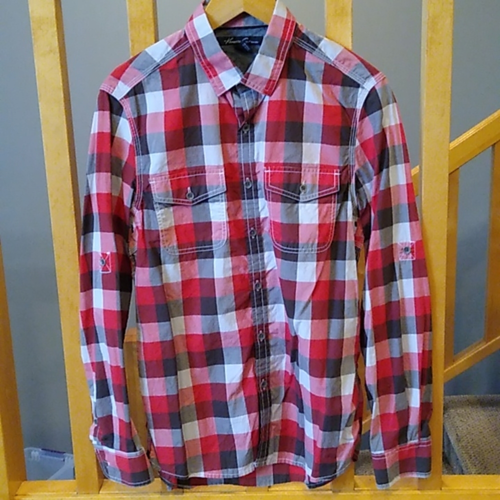 Kenneth Cole Men's Button Down Casual Long Sleeve Shirt. Grays & Reds Sz S